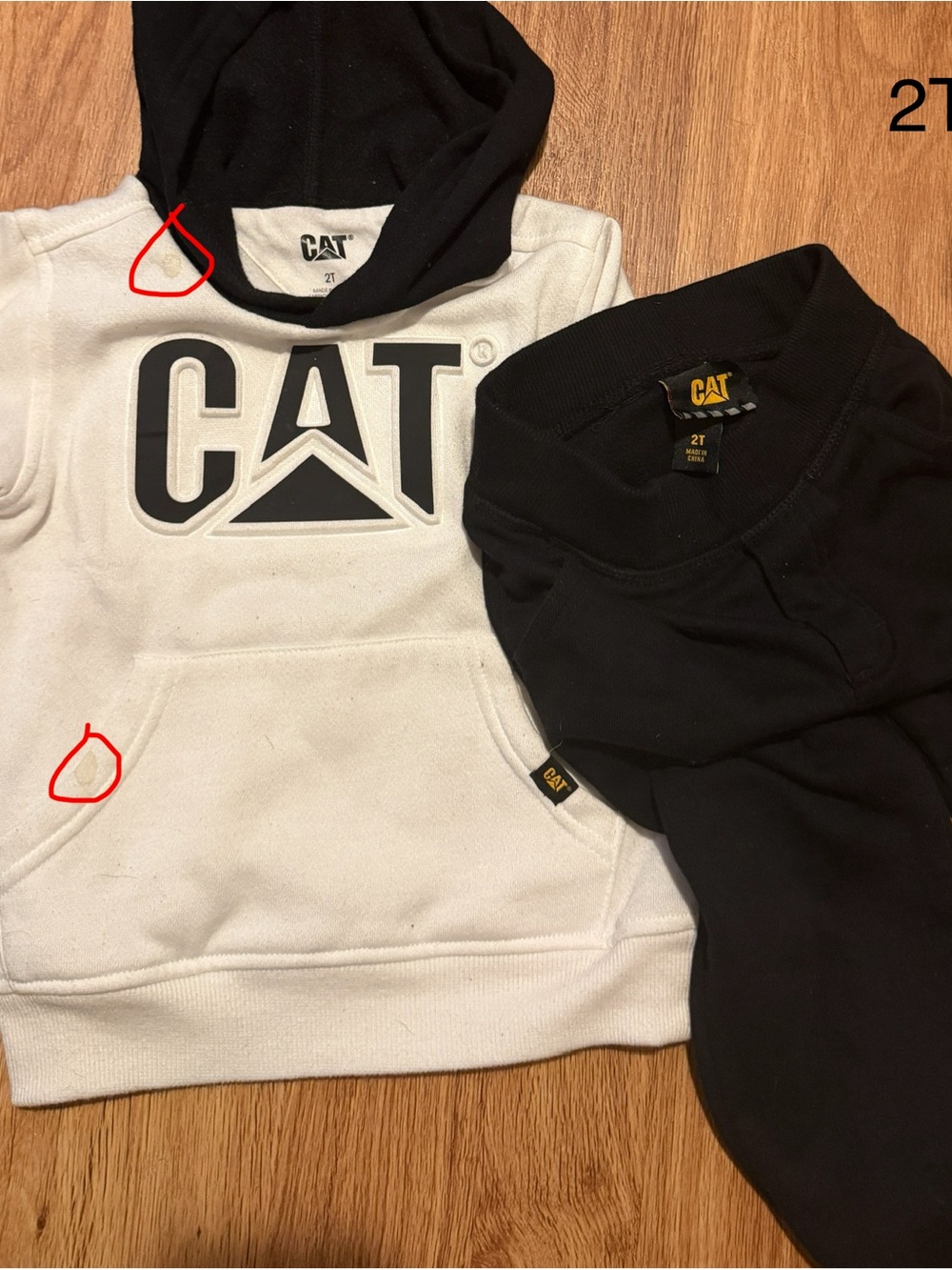CAT Kids' Two-Tone White & Black Hoodie Set - 2T
